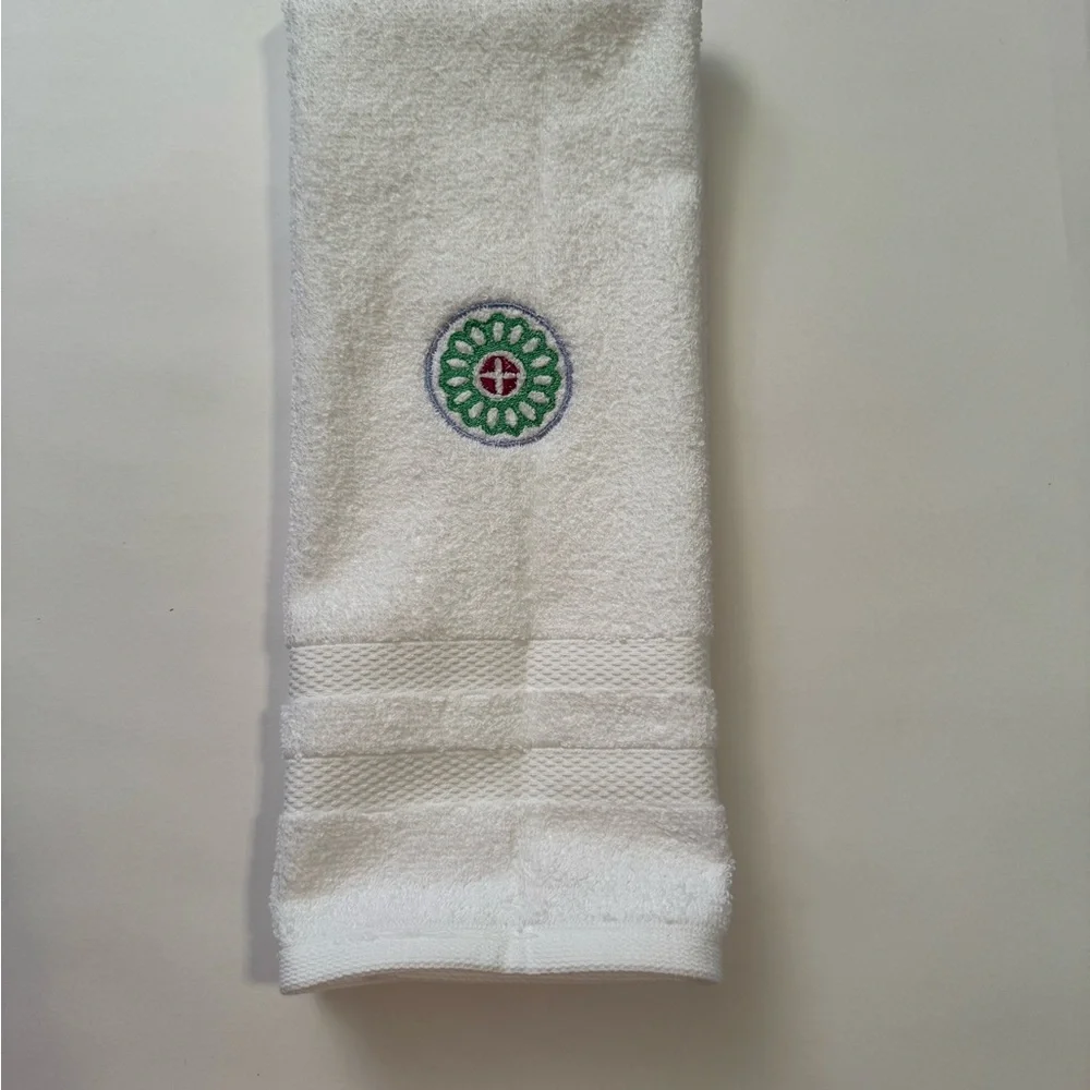 Mahjong One Dot White Embroidered Hand Towel - Hostess Gift 🎁 Mahj decor